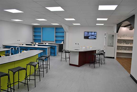 school laboratory showroom | InterFocus