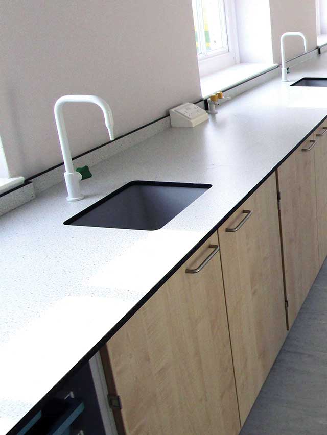 trespa toplab base specked white example worktop